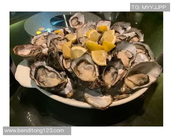 全球生蚝爱好者齐聚巴黎见证世界生蚝大赛的精彩瞬间